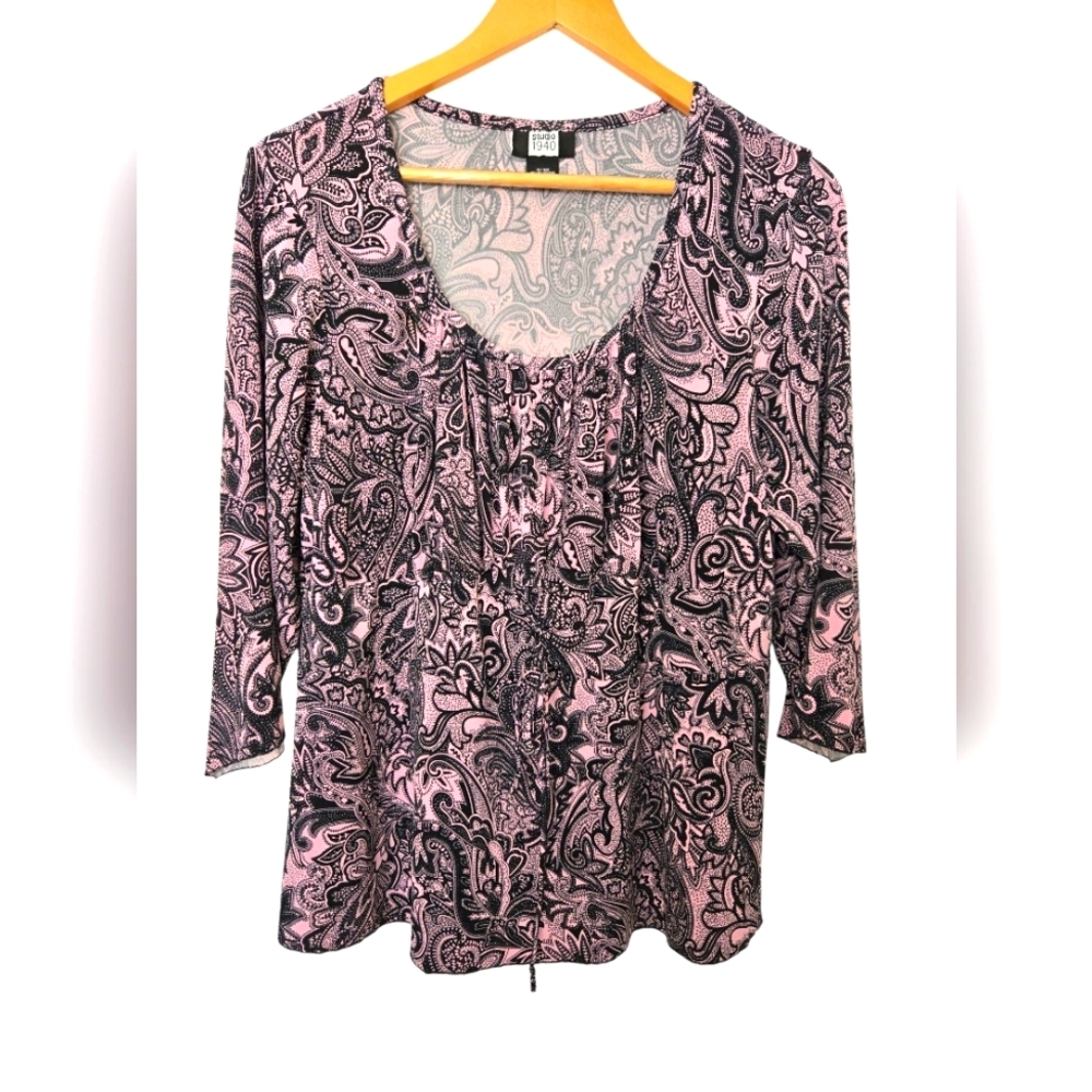 Studio 1940 Women's Pink And Black Paisley Top Size 14/16w